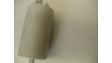 Condensator 18 uF , 2x2 aansluitingen